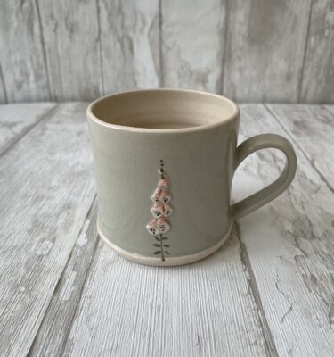 Foxglove Mug - Eau de Nil