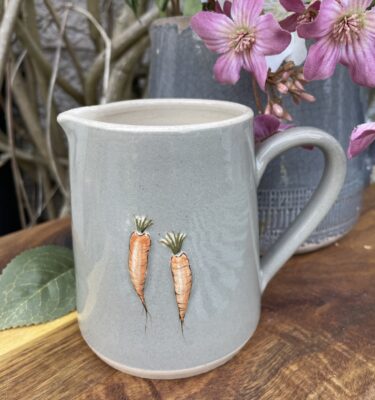 Medium Jug Carrots - Grey